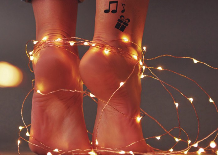 Pasacalle de canciones navideñas desde Txantxiku Ikastola