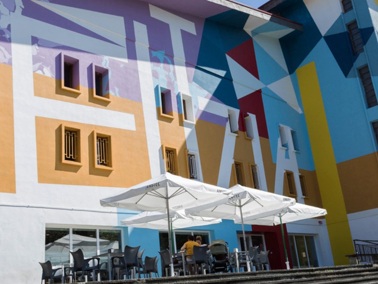 Eltzia tabernaren inaugurazioa