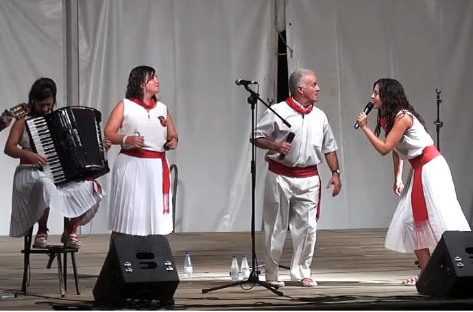 Jotak,  LA RIBERA CANTA taldearekin