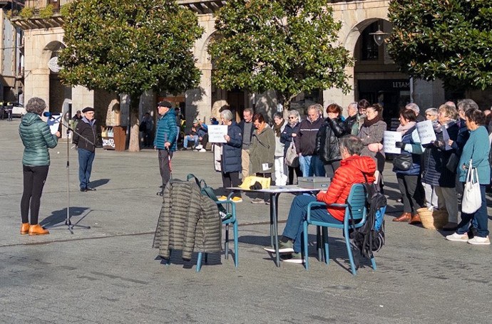 Pentsio duinak eskatzeko elkarretaratzea