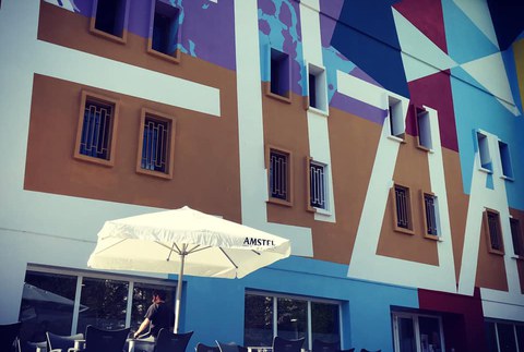 Asteartean ireki asmo dute Eltzia taberna