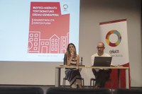 Bizigune eta Asap programak azaltzeko saioa egin dute udal ordezkariek Kultur Etxean