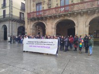 Elkartasun elkarretaratzea egin zen atzo