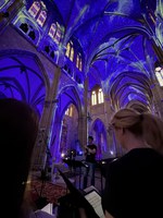 Ganbara abesbatzak ahotsa jarriko dio LUMINISCENCE ikuskizunari, Donostiako katedralean