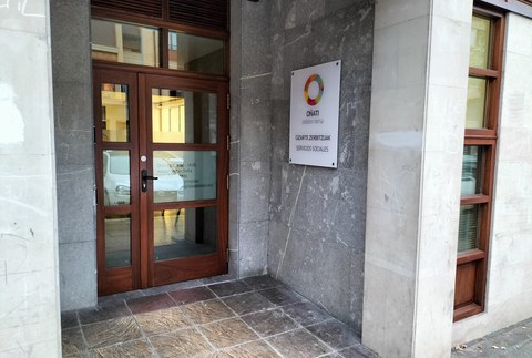 Gizarte zerbitzuetako arduradun lanpostua aldi baterako betetzeko deialdia zabaldu du Udalak