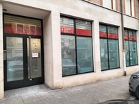 Gizarte zerbitzuetarako erabiltzen den Bidebarrieta 14ko lokala eraberritzen ari dira