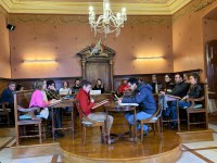 Hauteskunde-mahaiak osatzeko zozketa egingo da arratsaldeko Osoko Bilkuran