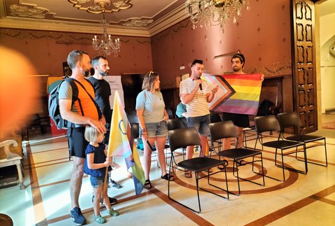 Herriko LGTBIQ+ kolektiboak aurkeztutako mozioa aho batez onartu zen atzoko Osoko Bilkuran