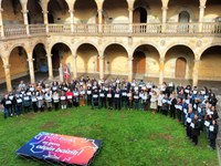 Pizkunde berri baterako deia zabalduz ospatu du AEKk Korrikaren 45. urteurrena, unibertsitate zaharrean