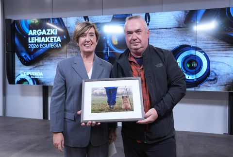 Joserra Txintxurretak irabazi du Aldundiaren 2026ko egutegiko lehiaketa, artzaintza omenduz