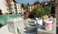 Lizaur kalean auzo-konpost gune berria prestatzen hasi dira