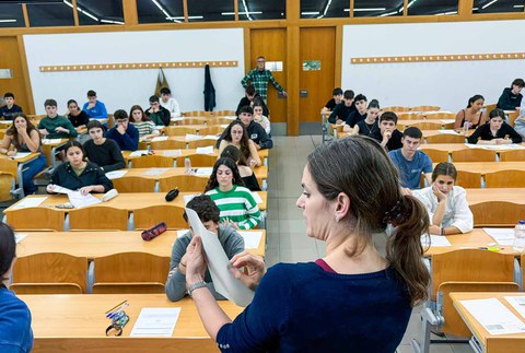Oñatin ikasi duten 6 gaztek gaur ekin diote unibertsitatera sartzeko probei