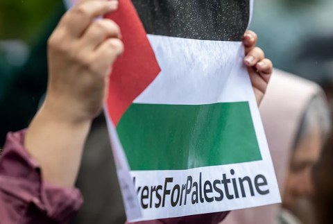 Palestinaren aldeko lanuzteak eta mobilizazioak deitu dira biharko