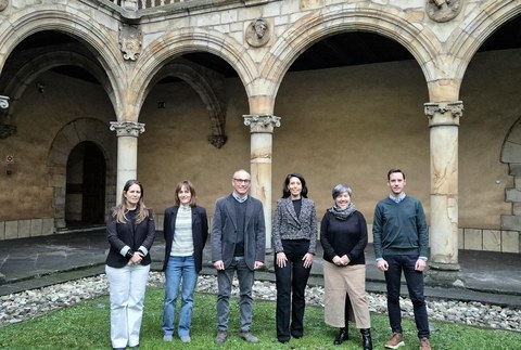 Sancti Spiritus unibertsitateko lanak astelehenean hasiko direla berretsi du Azahara Dominguez foru diputatuak