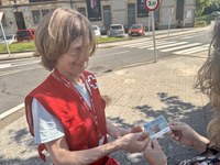 Urrezko zozketarako txartelak saltzen hasi da Debagoieneko Gurutze Gorria