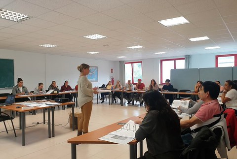 Urriaren 1ean hasiko da zaintza arloko prestakuntza saioa Olaburu zentroan